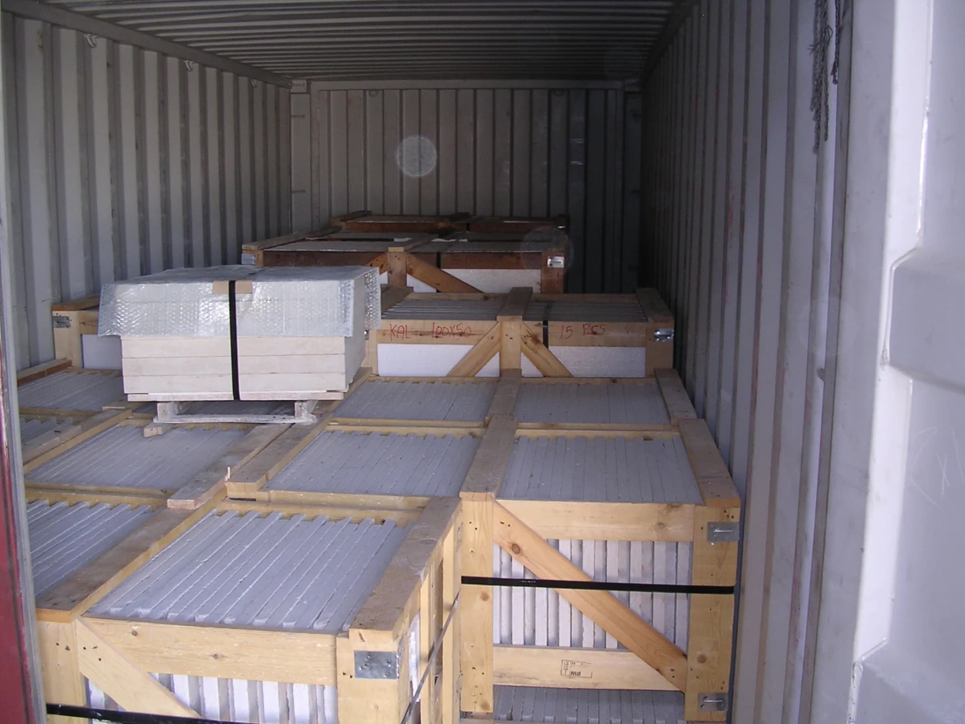 Packaging & Shipping